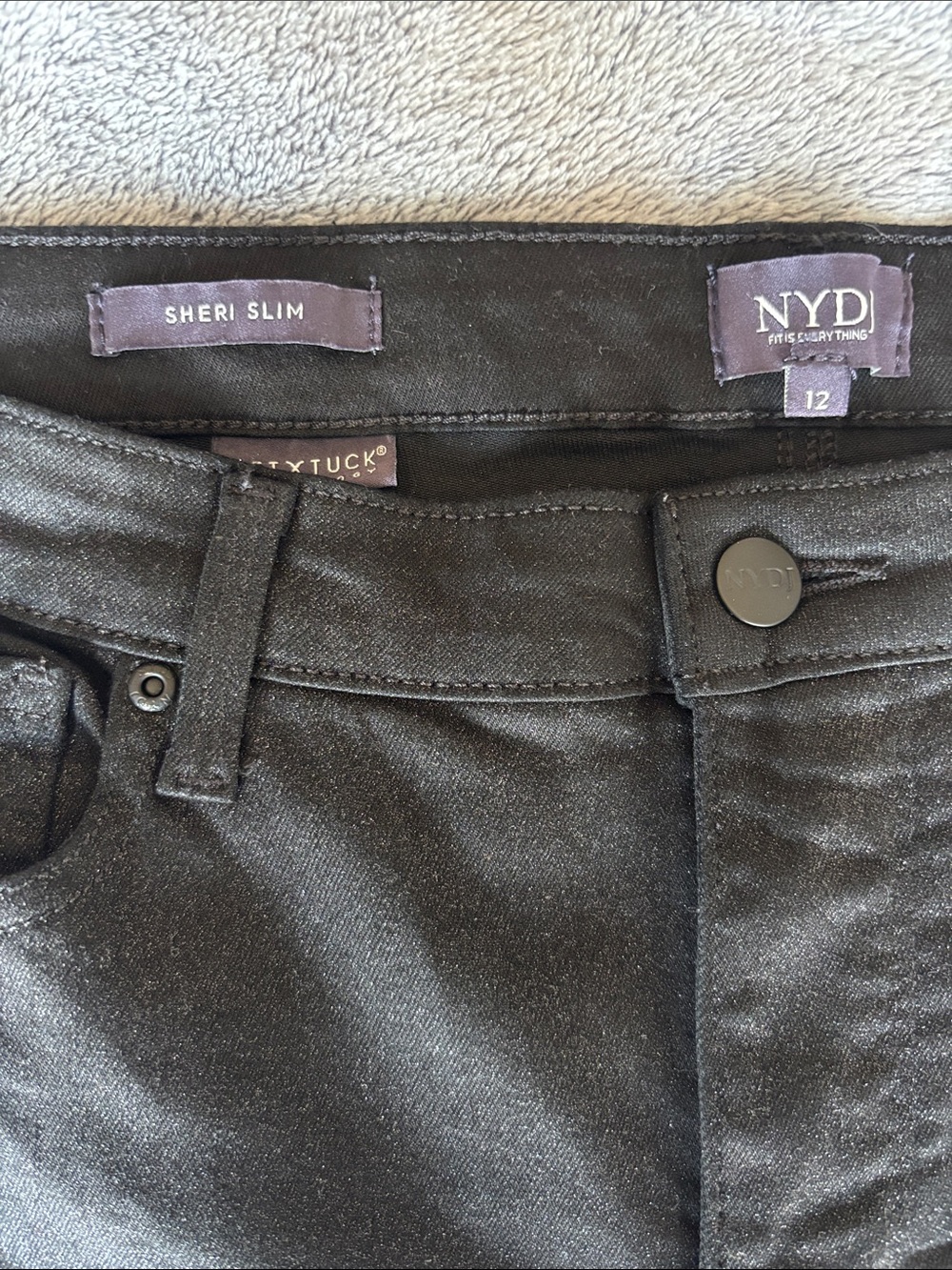 NYDJ Sheri Cuff Ankle Slim Fit Jeans in Glamorous Size 12 NWT - Picture 4 of 9